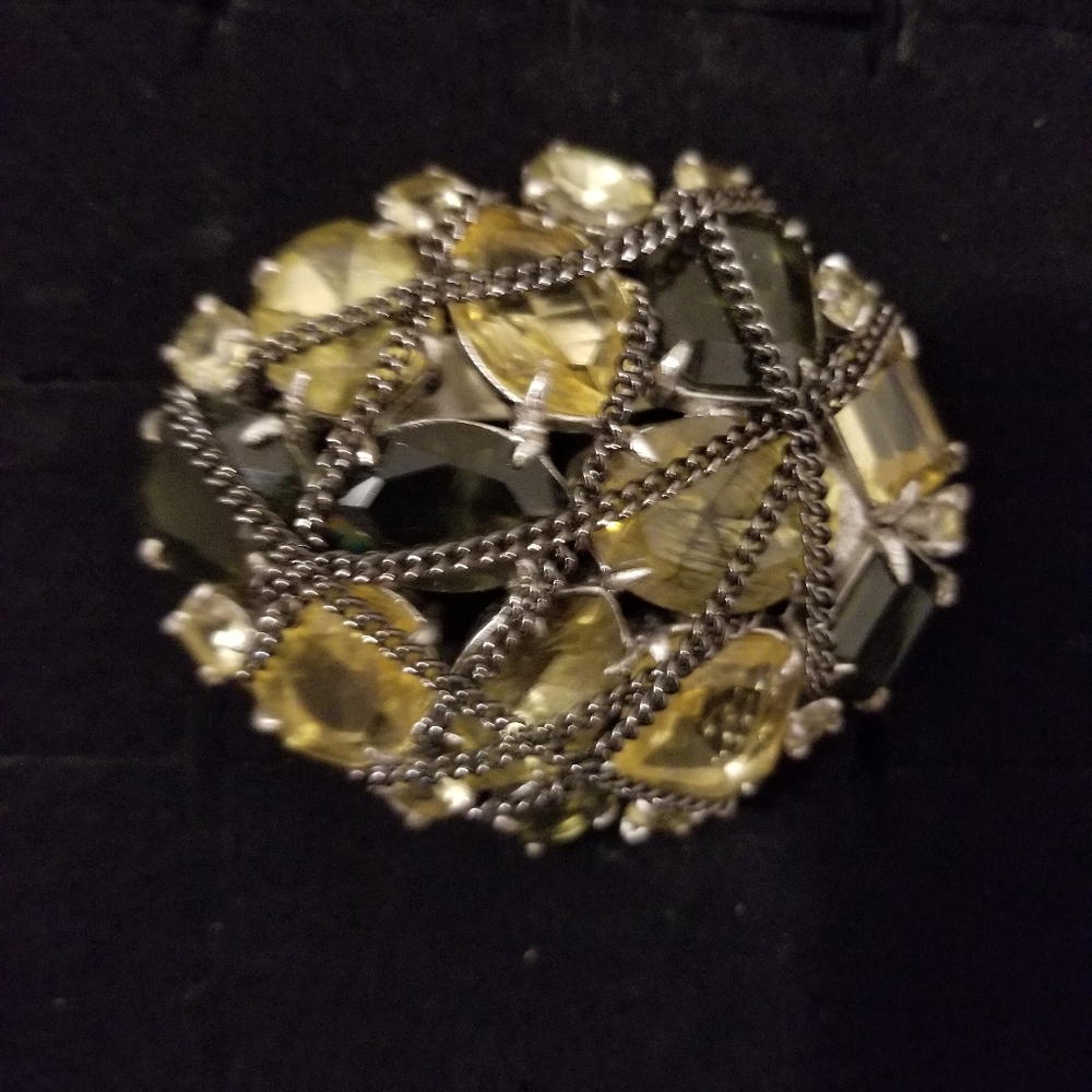 Stella & Dot After the Rain Brooch Silver